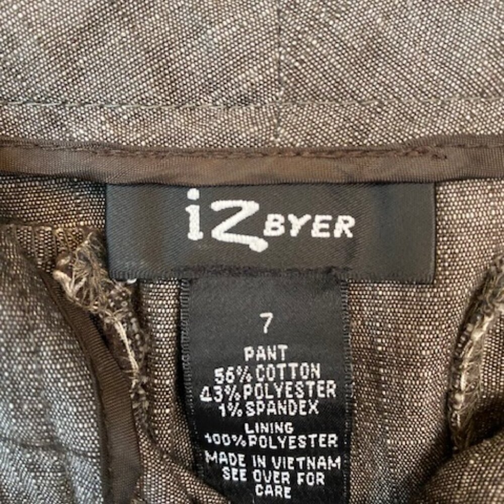 IZ Byer Gray/Brown Capri Dress pants - Picture 7 of 8